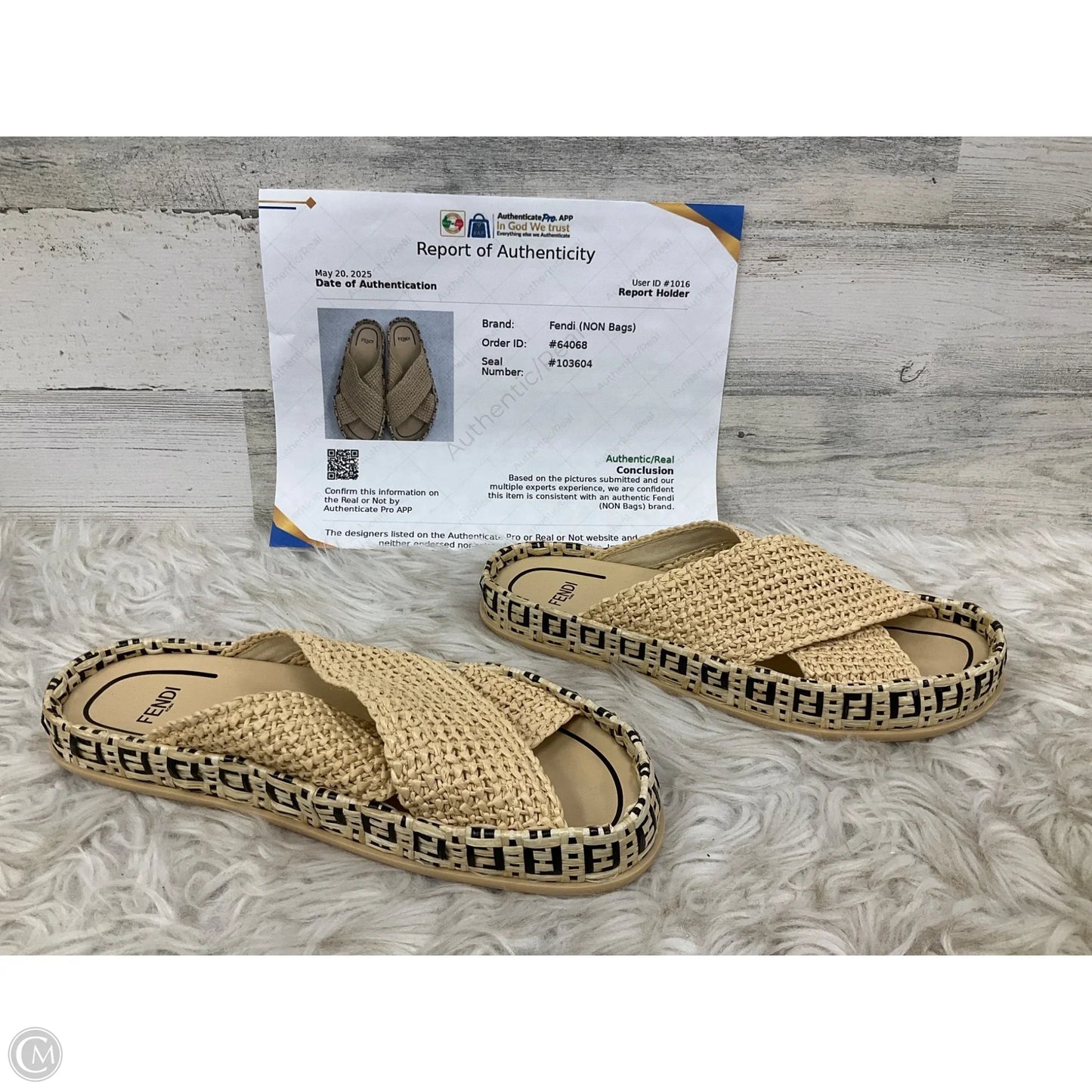 Sandals Luxury Designer By Fendi In Tan, Size: 8