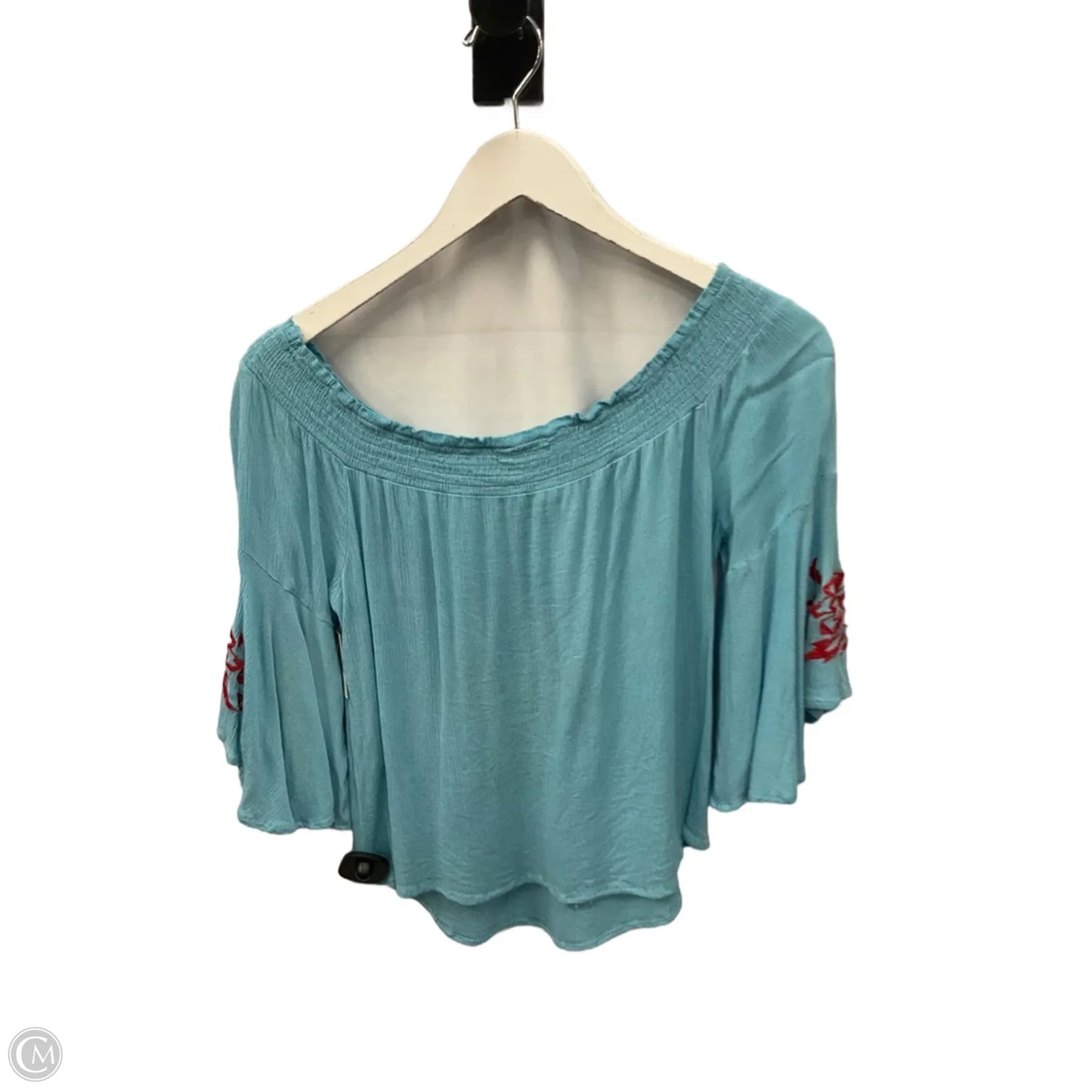 Top Short Sleeve By Flying Tomato In Blue, Size: M