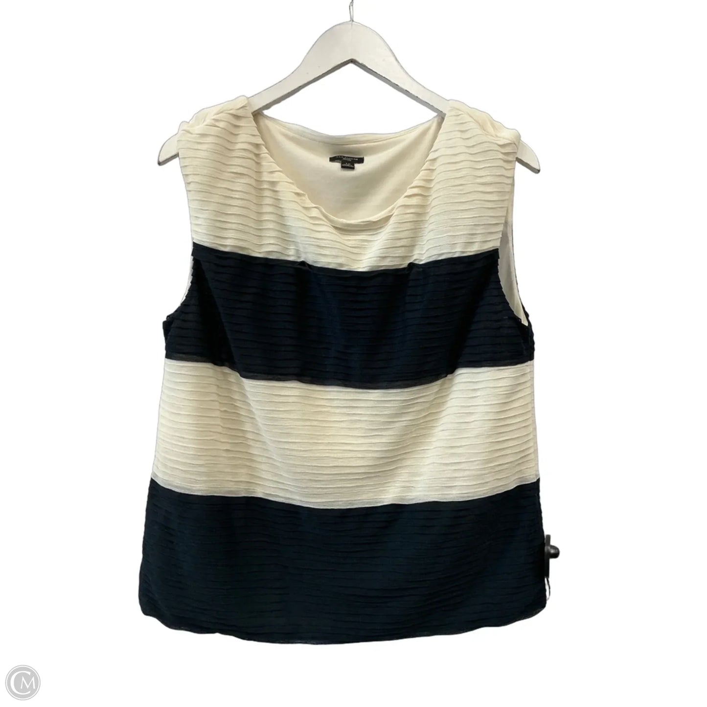 Top Sleeveless By Ann Taylor In Navy, Size: Lp