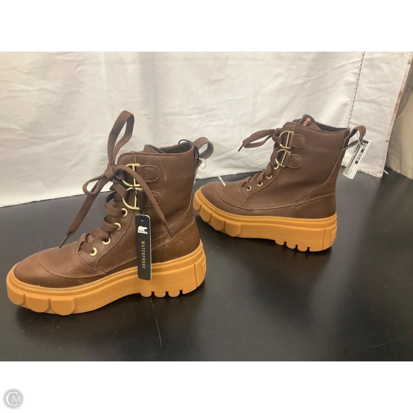 Boots Ankle Flats By Sorel In Brown, Size: 6