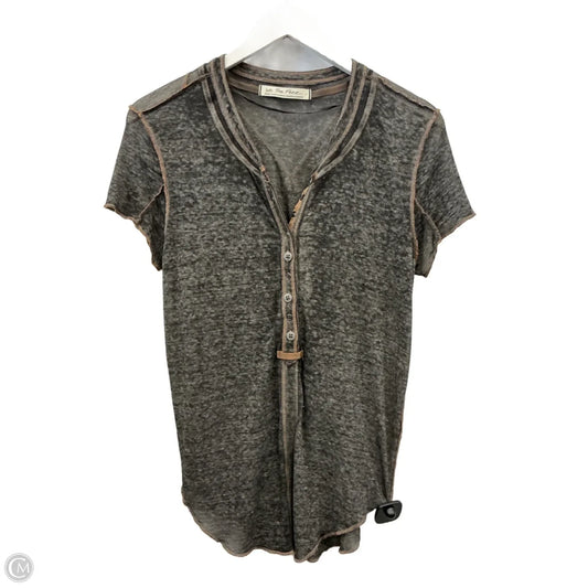 Top Short Sleeve By We The Free In Black, Size: S