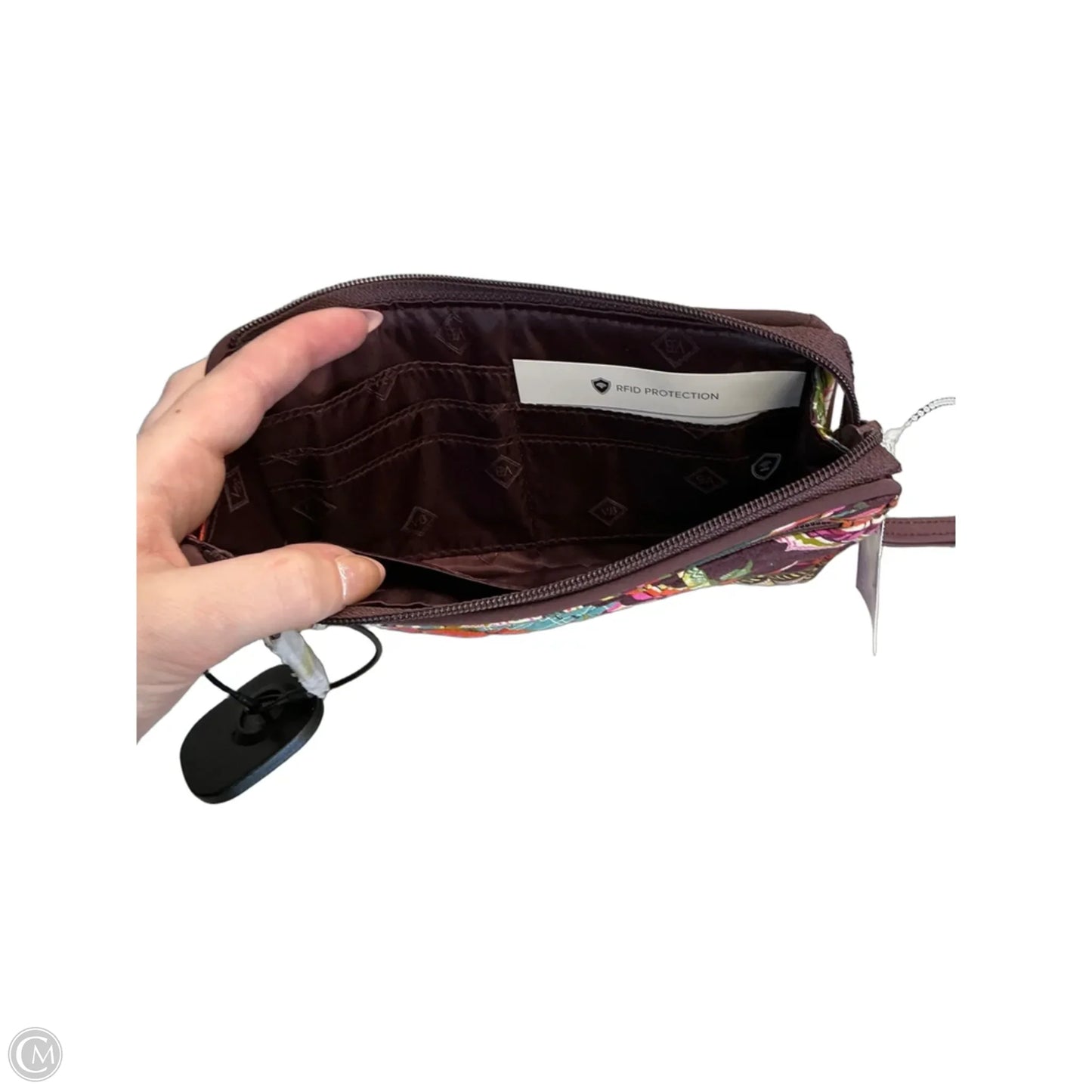 Wristlet By Vera Bradley, Size: Medium