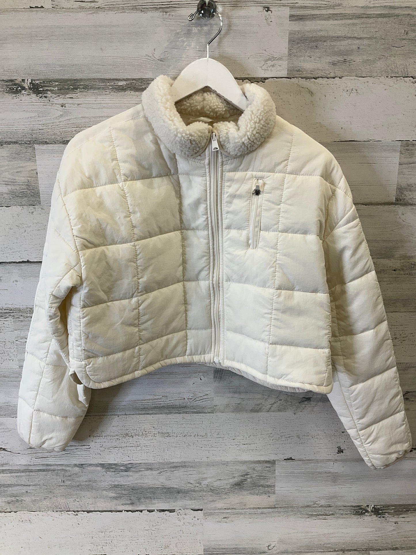 Jacket Puffer & Quilted By Love Tree In Cream, Size: S