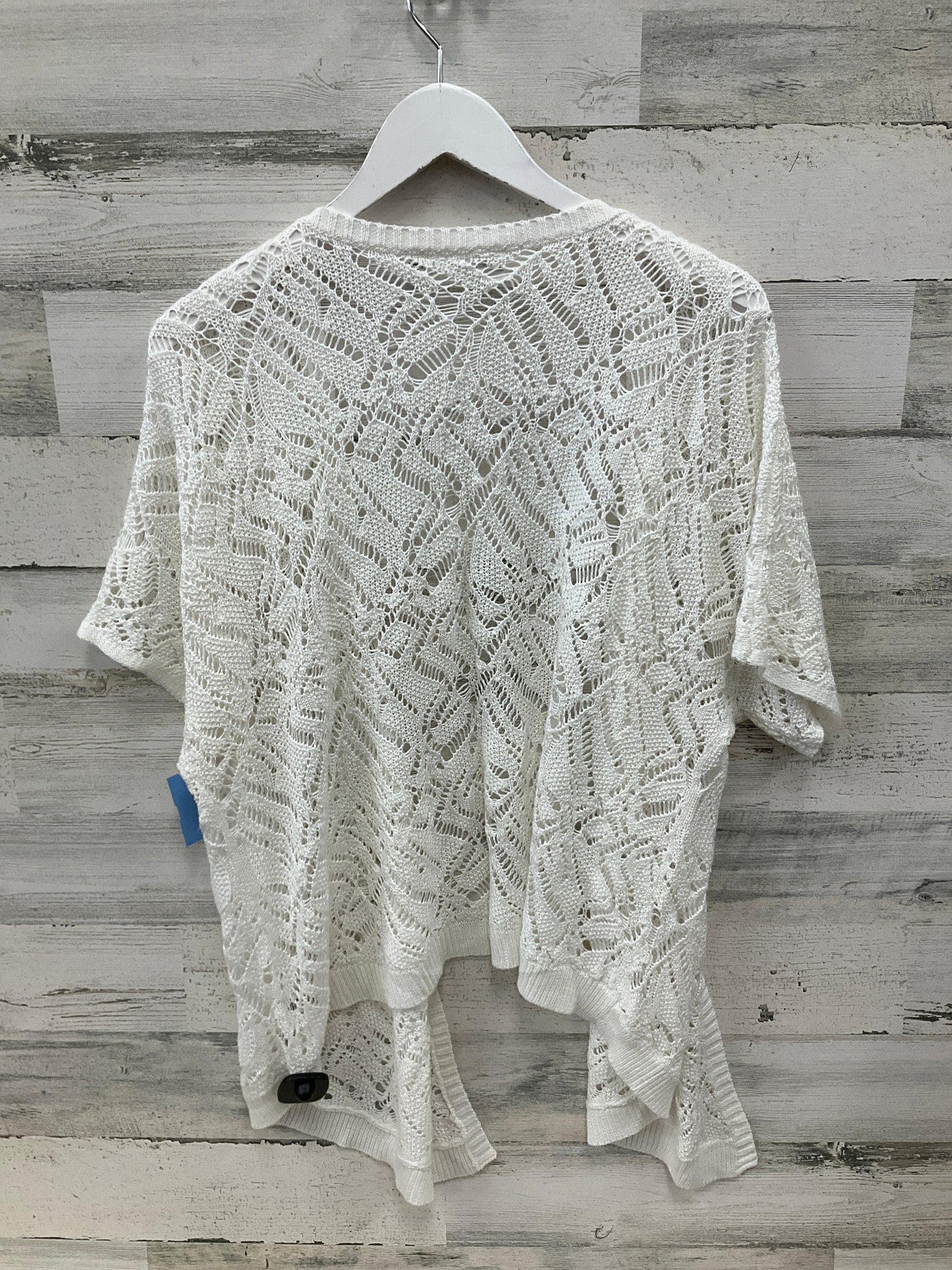 Sweater Cardigan By Cato In White, Size: 3x