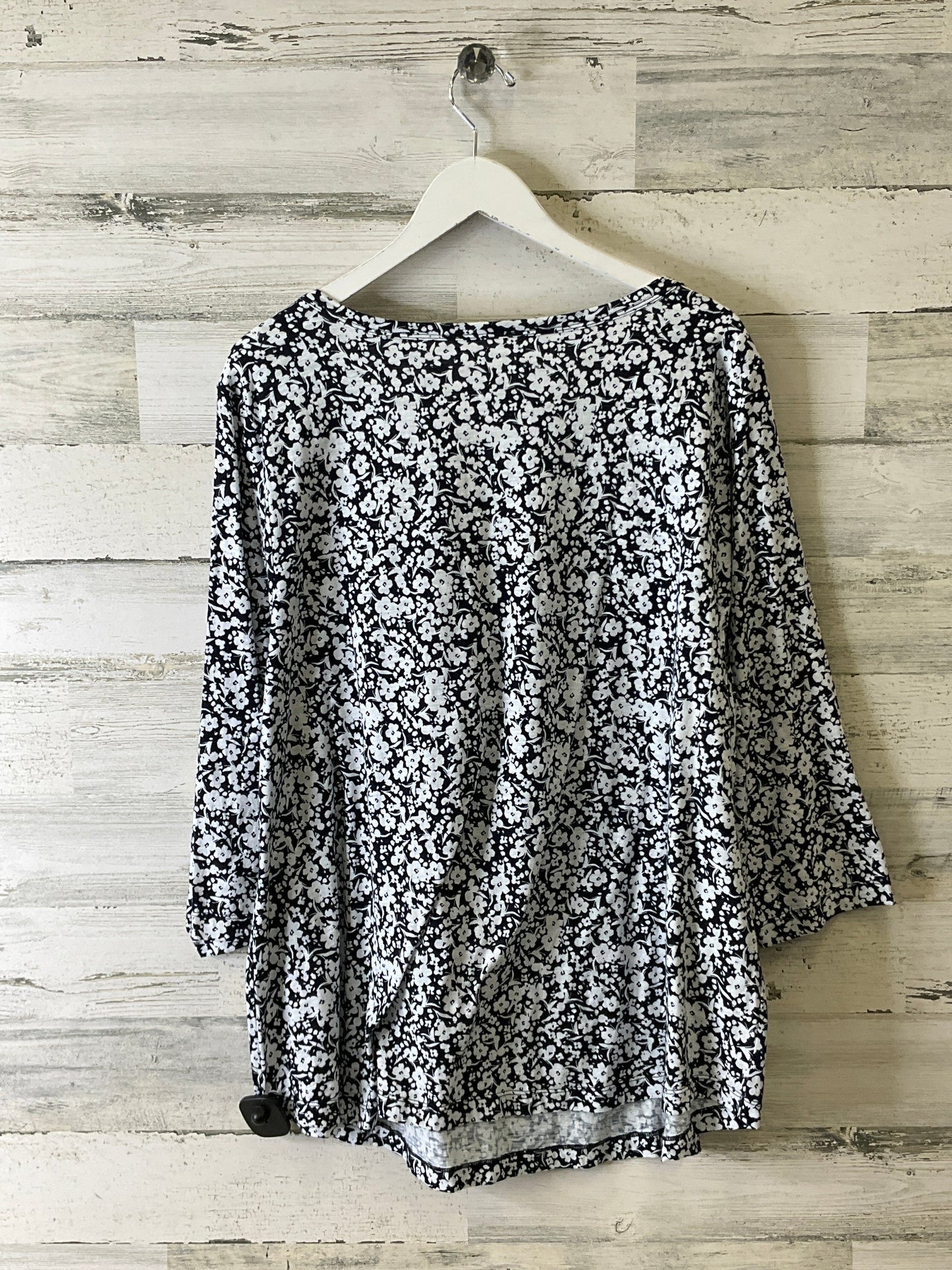 Top 3/4 Sleeve By Lane Bryant In Blue & White, Size: 3x