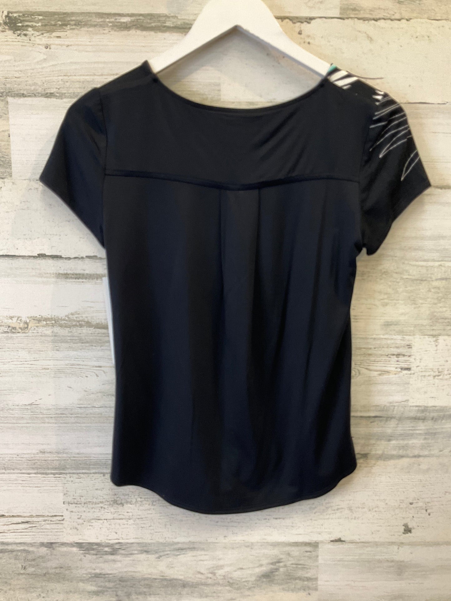 Black Top Short Sleeve Alfani, Size Petite   S