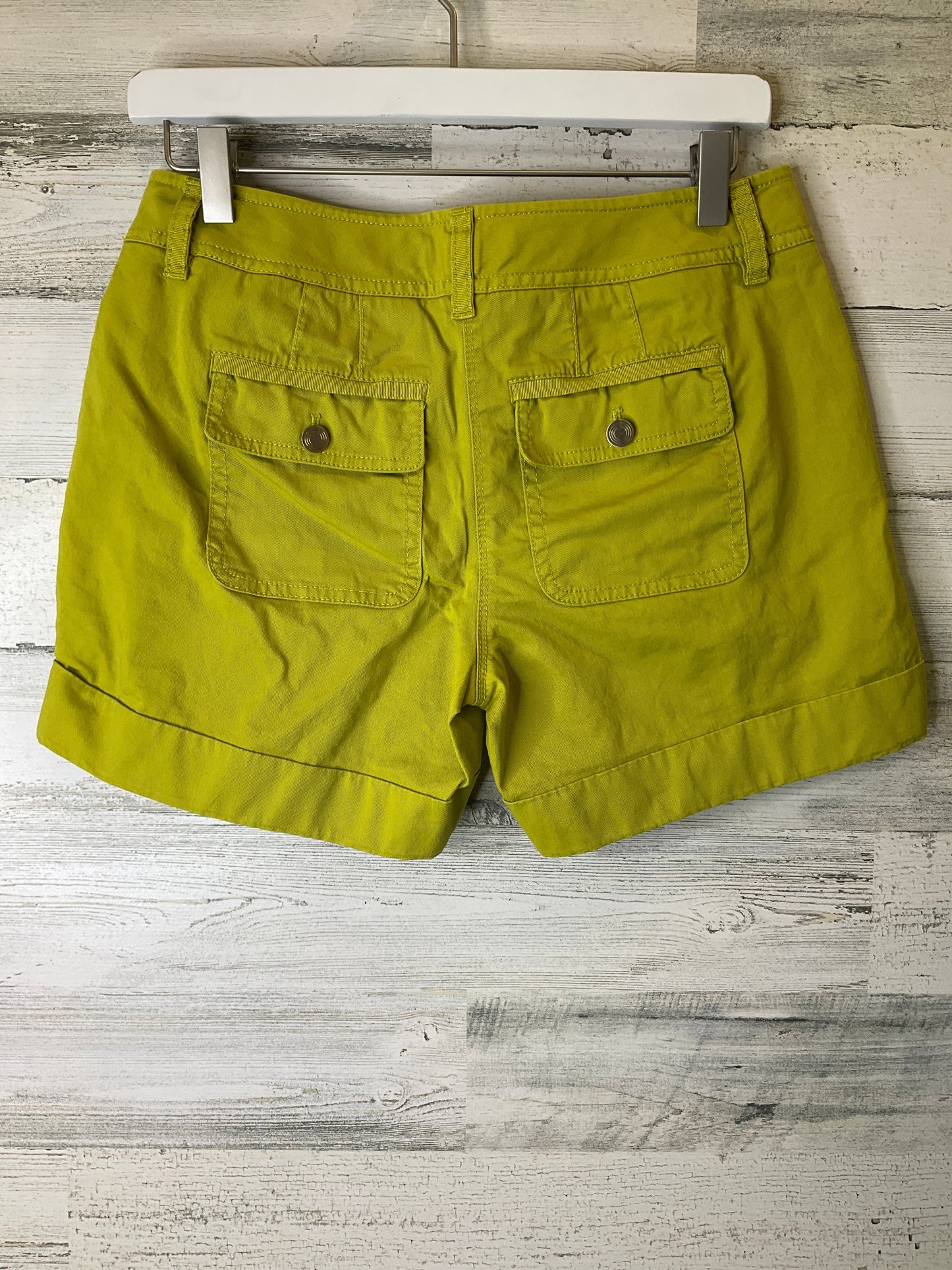 Green Shorts White House Black Market, Size 2