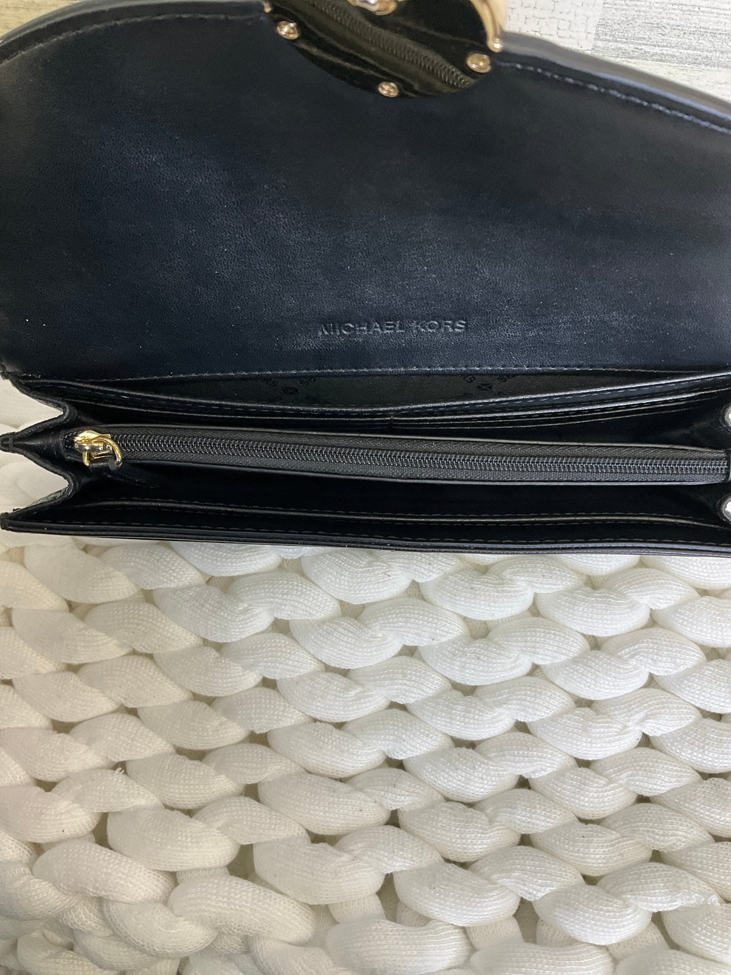 Wallet Leather By Michael Kors, Size: Medium