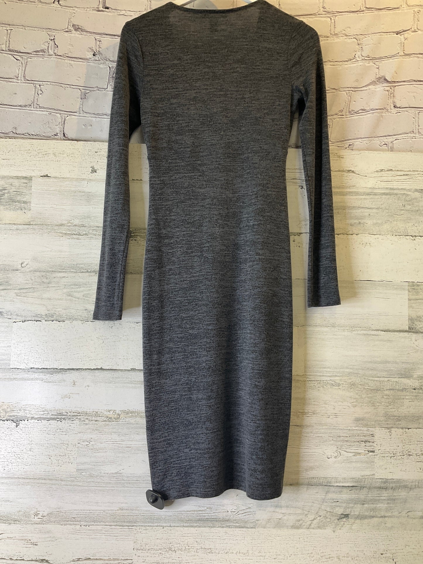 Dress Casual Midi By Forever 21 In Grey, Size: M