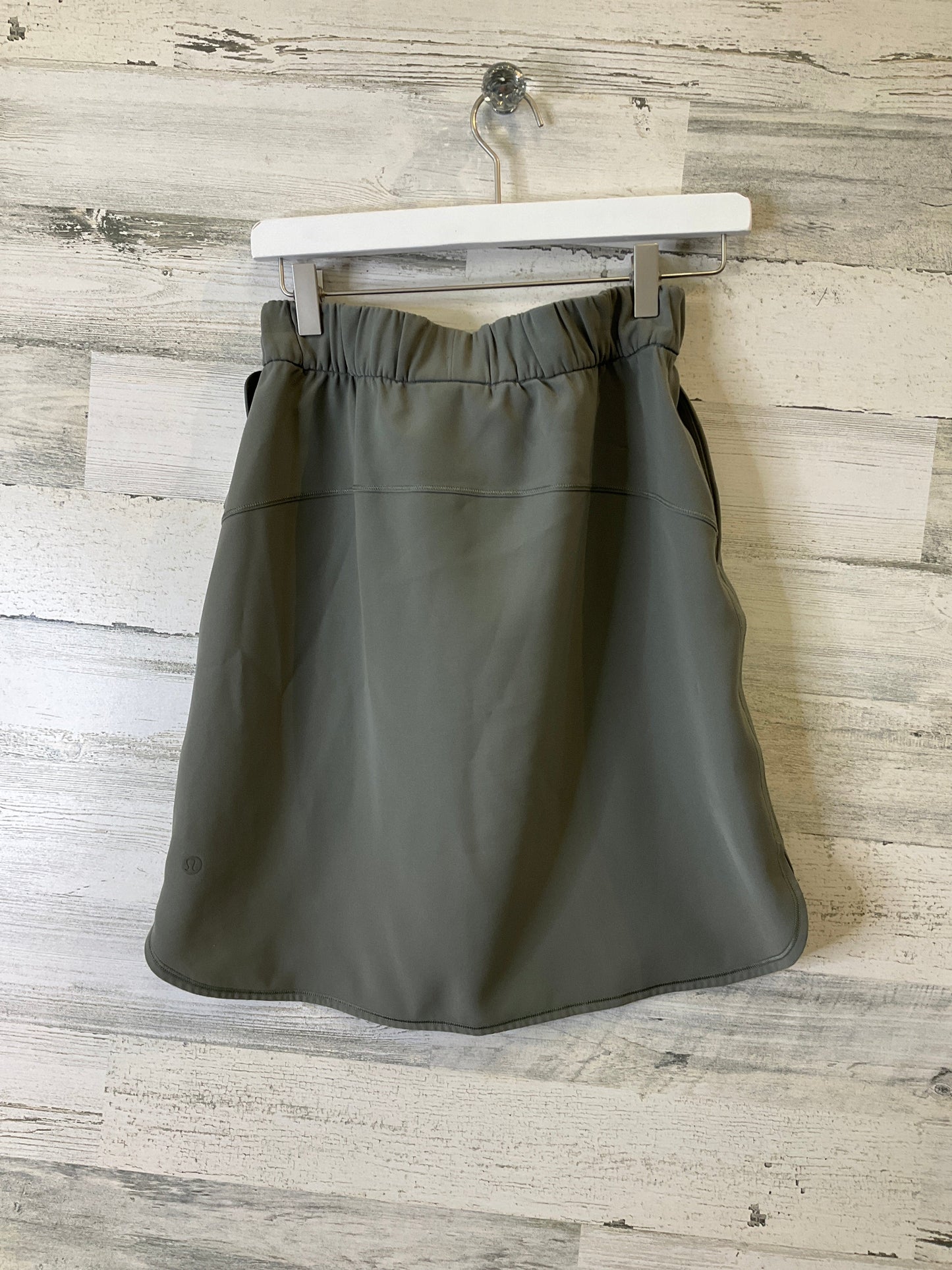 Athletic Skirt By Lululemon In Grey, Size: 6