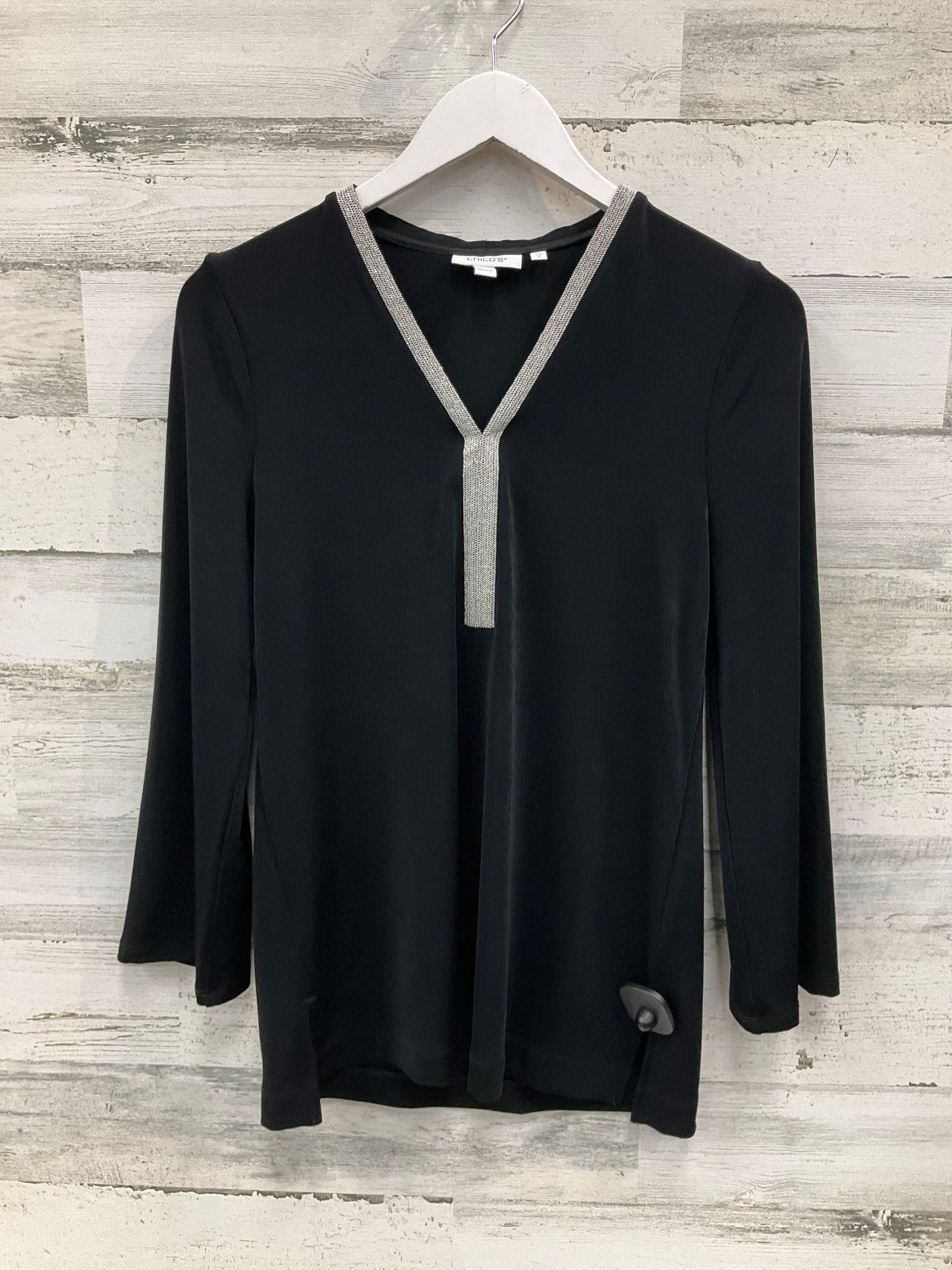 Top Long Sleeve By Chicos In Black, Size: Xs