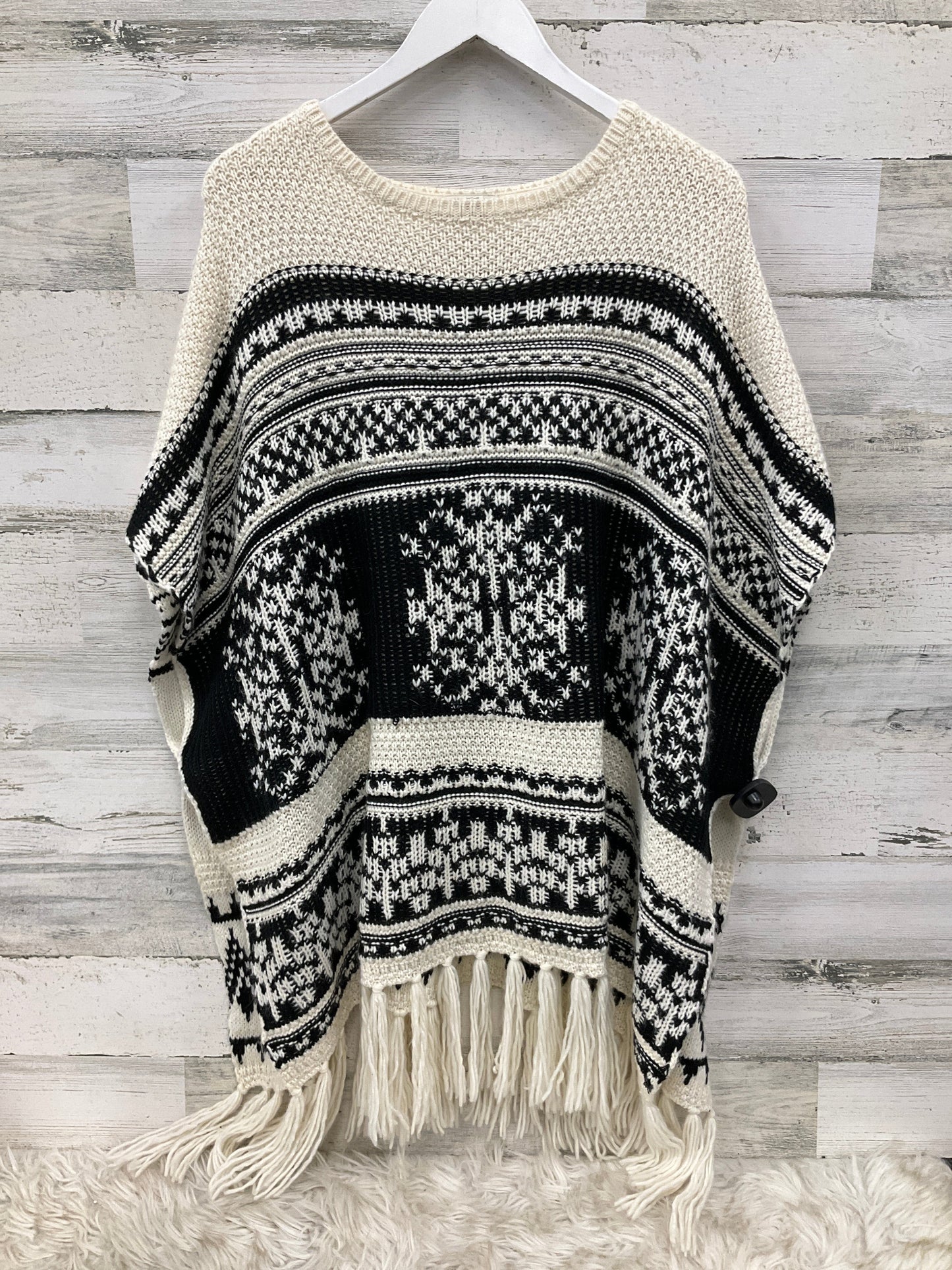 Poncho By Forever 21 In Ivory, Size: Osfm