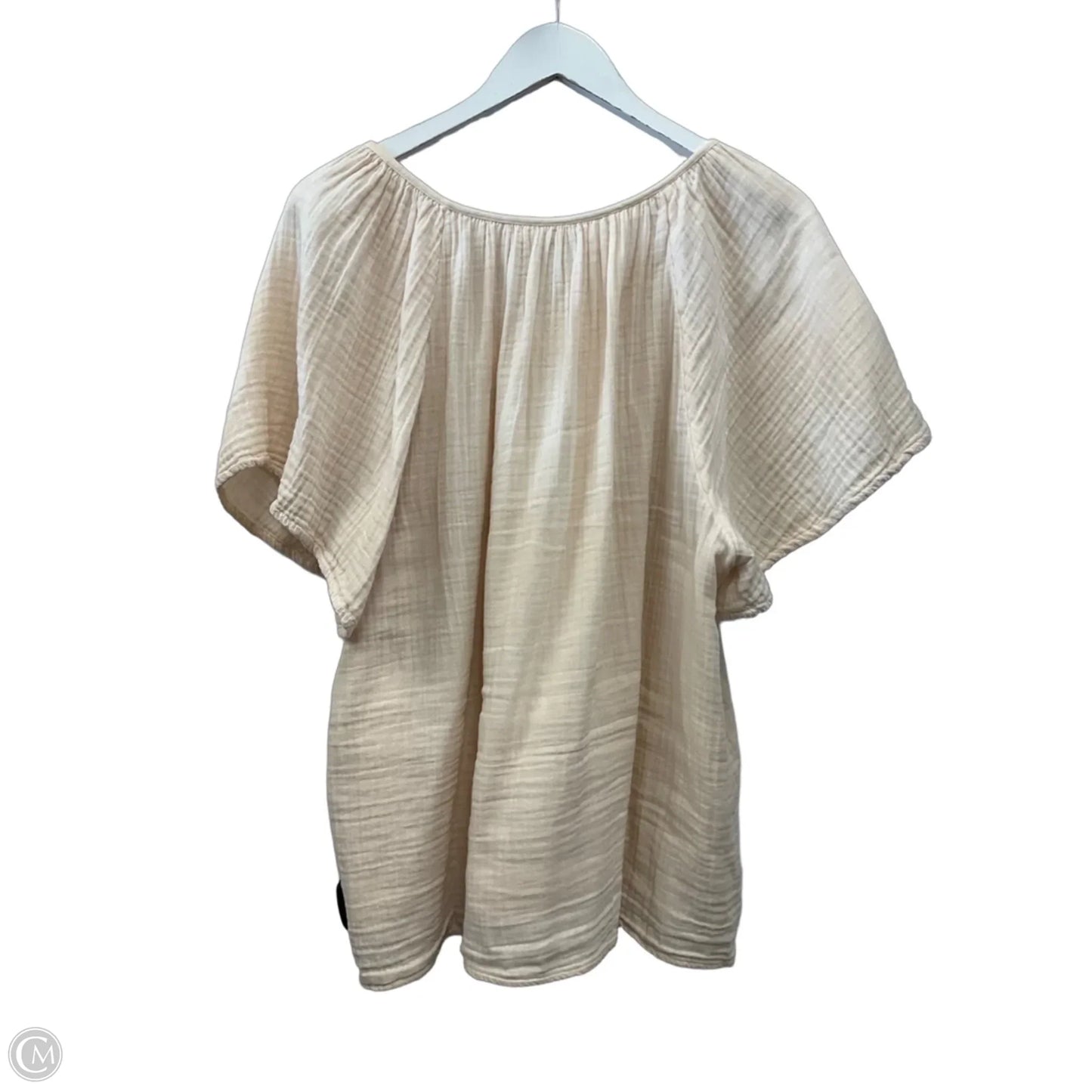 Top Short Sleeve By Old Navy In Ivory, Size: Xl