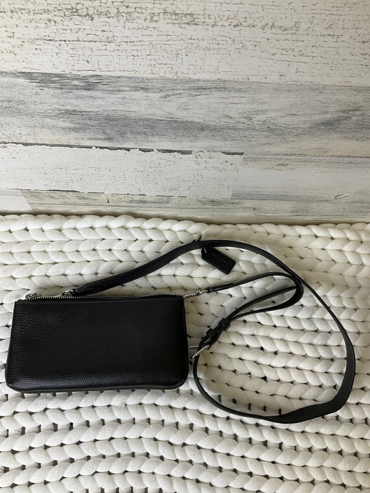 Crossbody Designer By Coach  Size: Medium