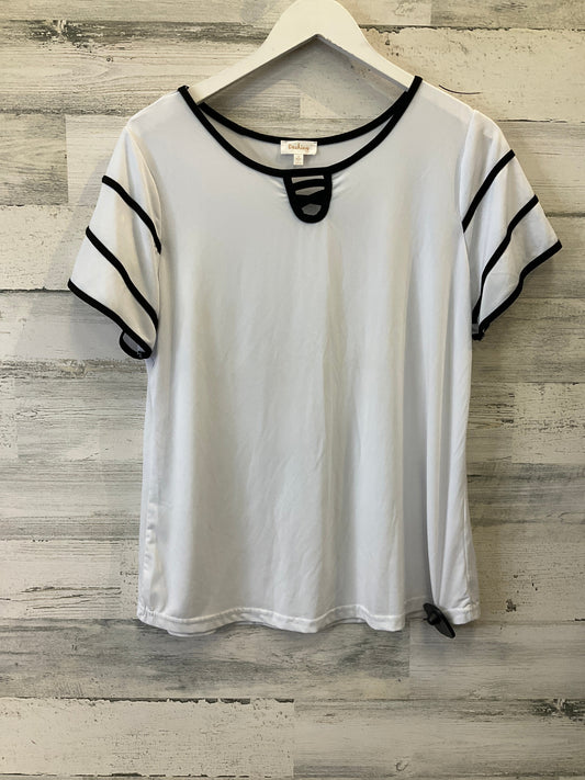 Black & White Top Short Sleeve Clothes Mentor, Size M