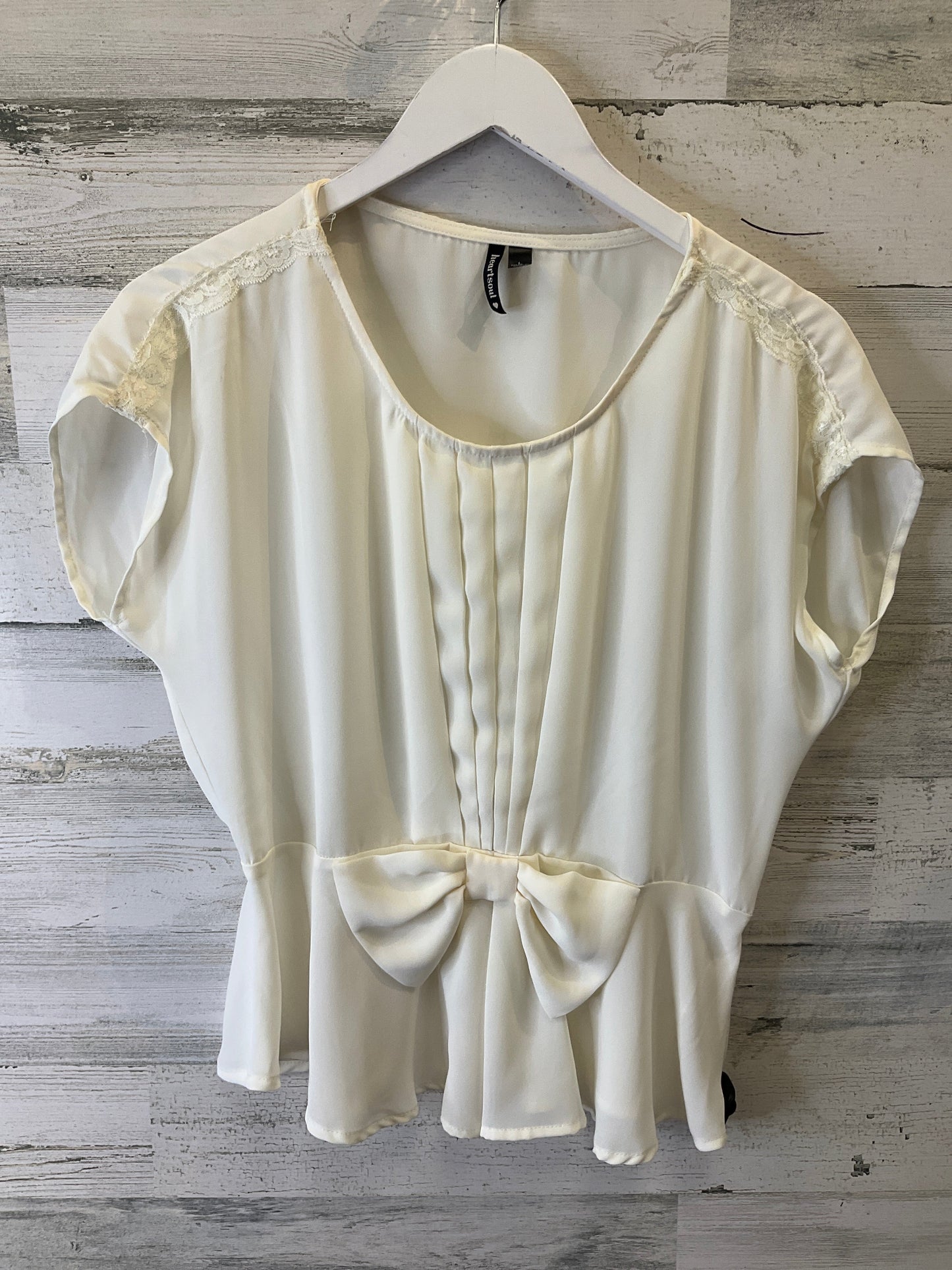 Cream Top Short Sleeve Heart And Soul, Size L