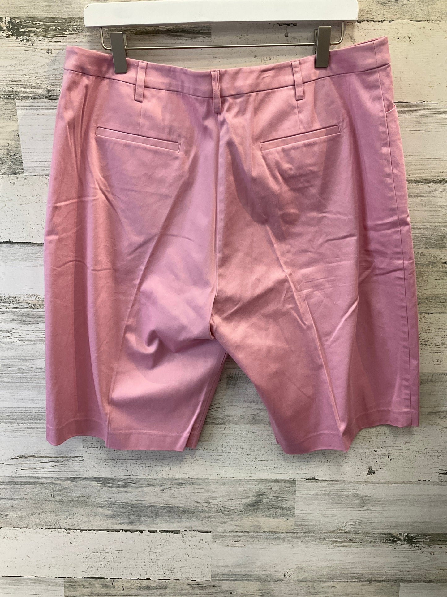 Pink Shorts Pendleton, Size 16