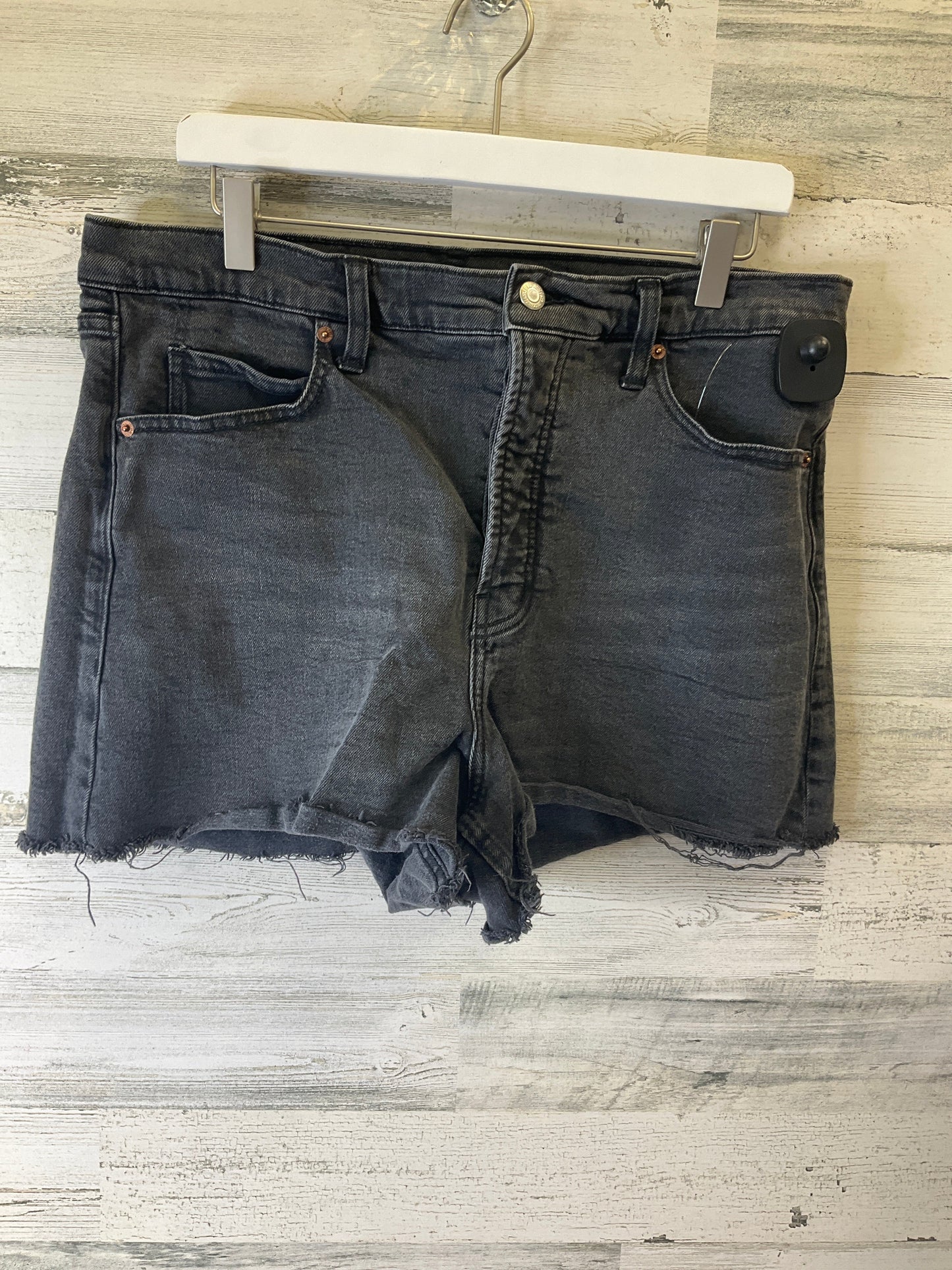 Black Denim Shorts Old Navy, Size 16