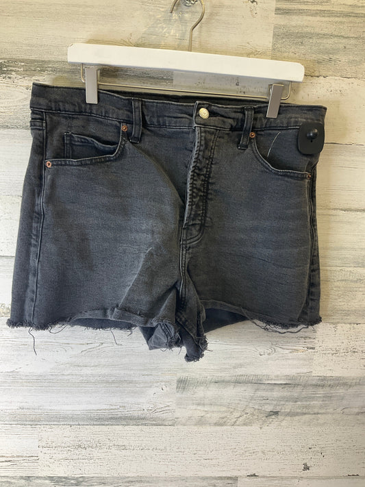 Black Denim Shorts Old Navy, Size 16