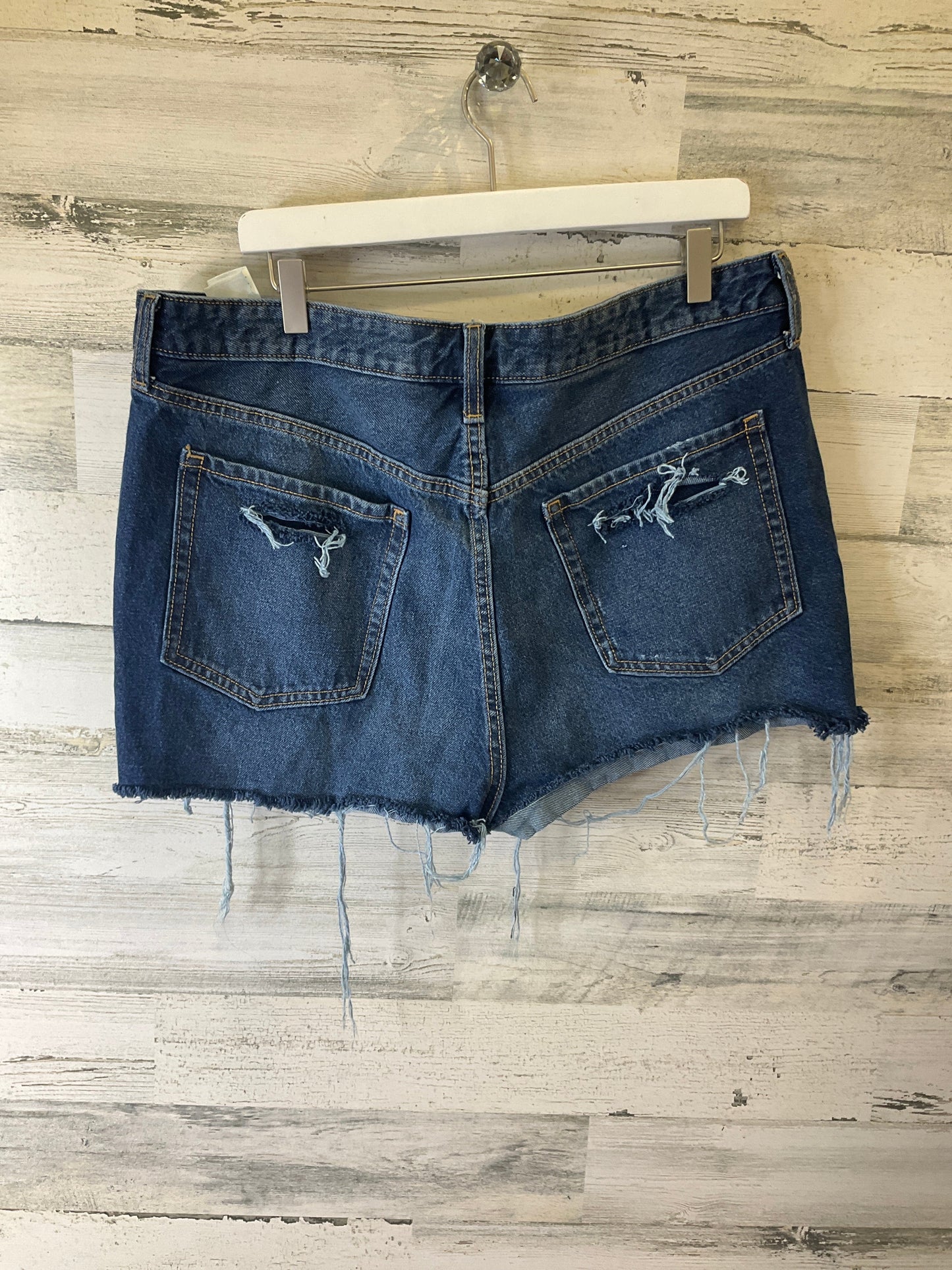 Blue Denim Shorts Old Navy, Size 16