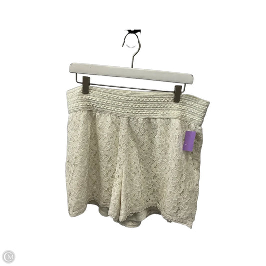 Shorts By Maurices In White, Size: 16