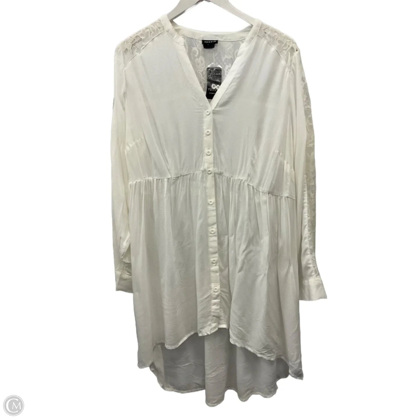 Tunic Long Sleeve By Torrid In White, Size: 2x