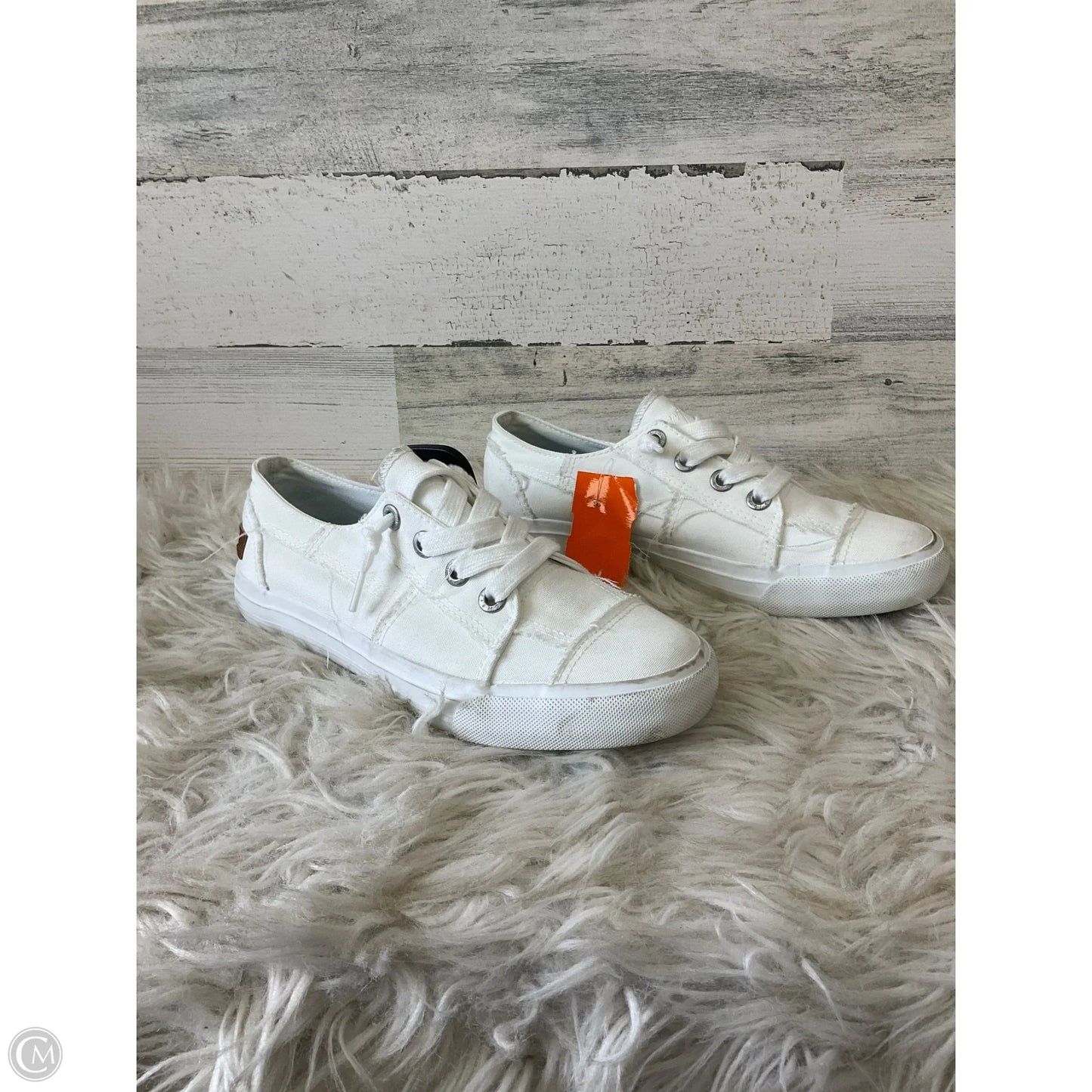 Shoes Sneakers By Blowfish In White, Size: 7