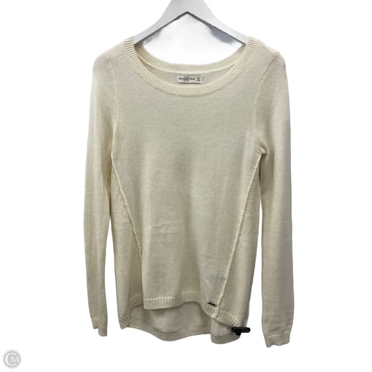 Sweater By Abercrombie And Fitch In Cream, Size: M