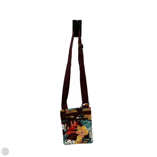 Crossbody By Clothes Mentor, Size: Medium