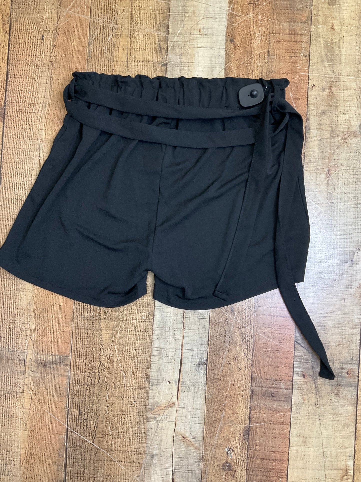 Shorts By Clothes Mentor  Size: 16