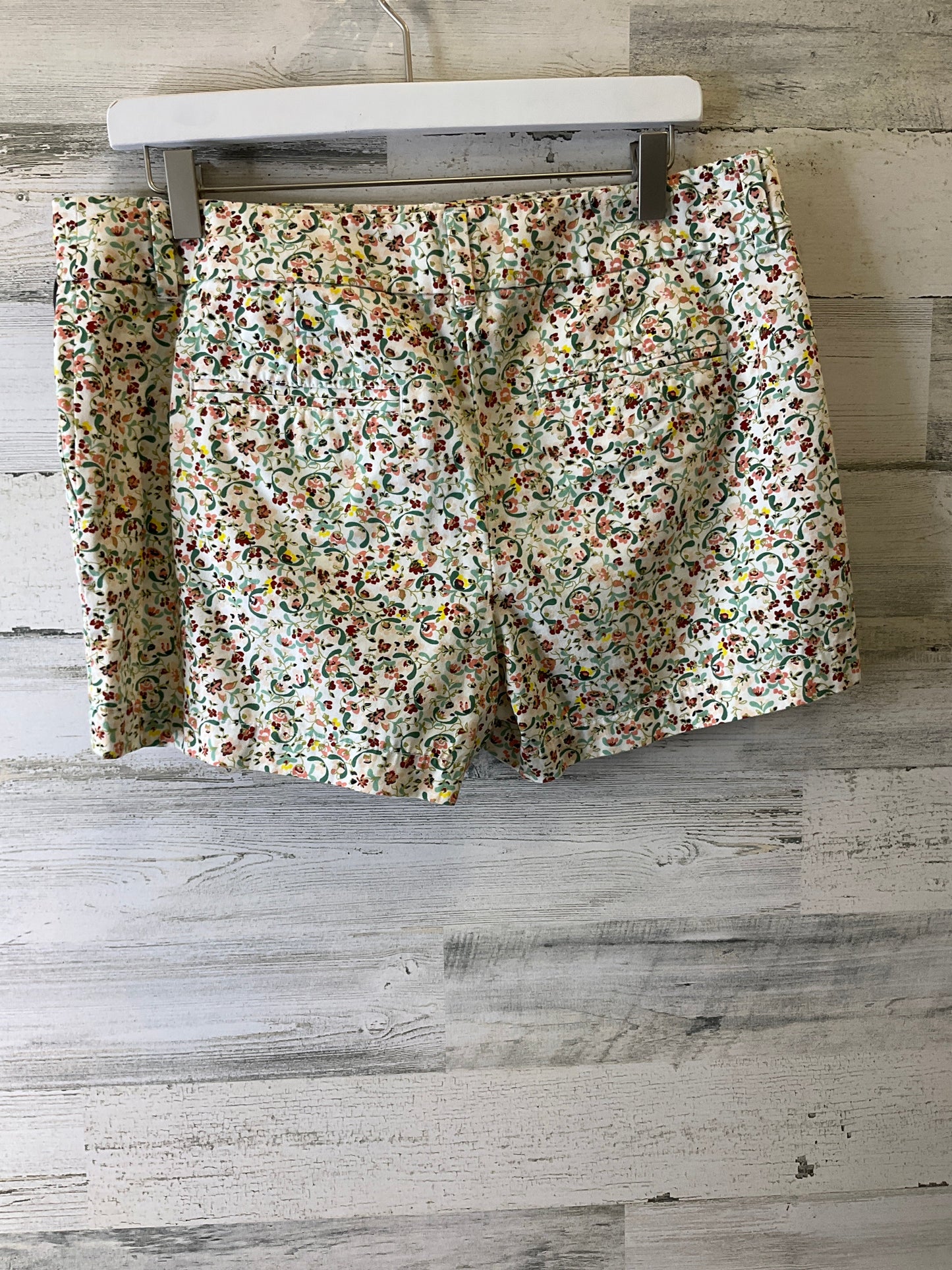 Green Shorts Loft, Size 8