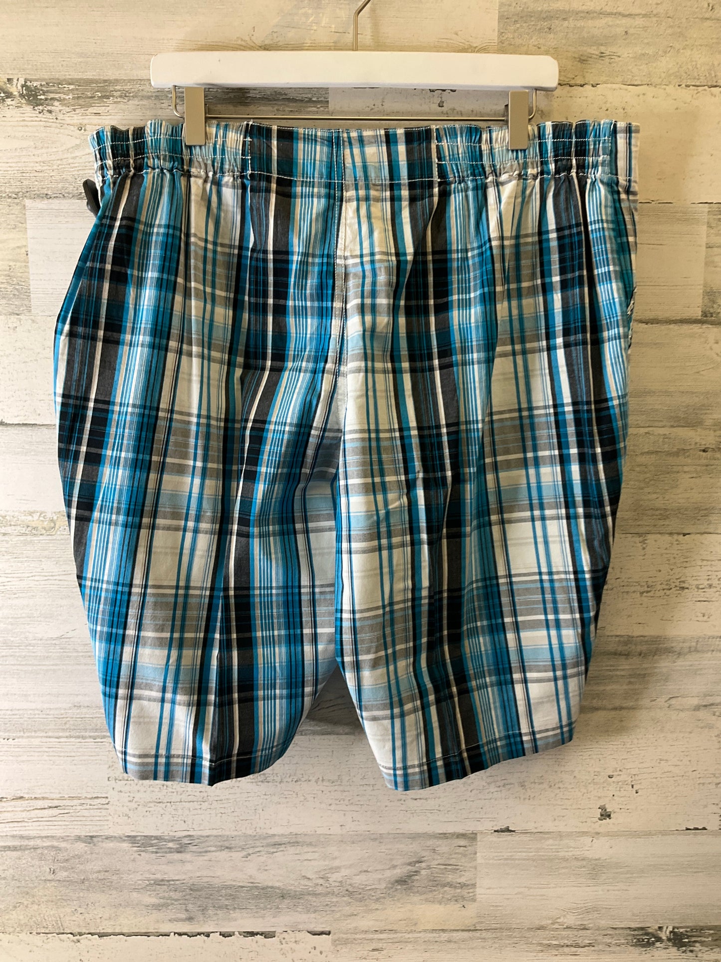 Blue Shorts Essentials, Size 14