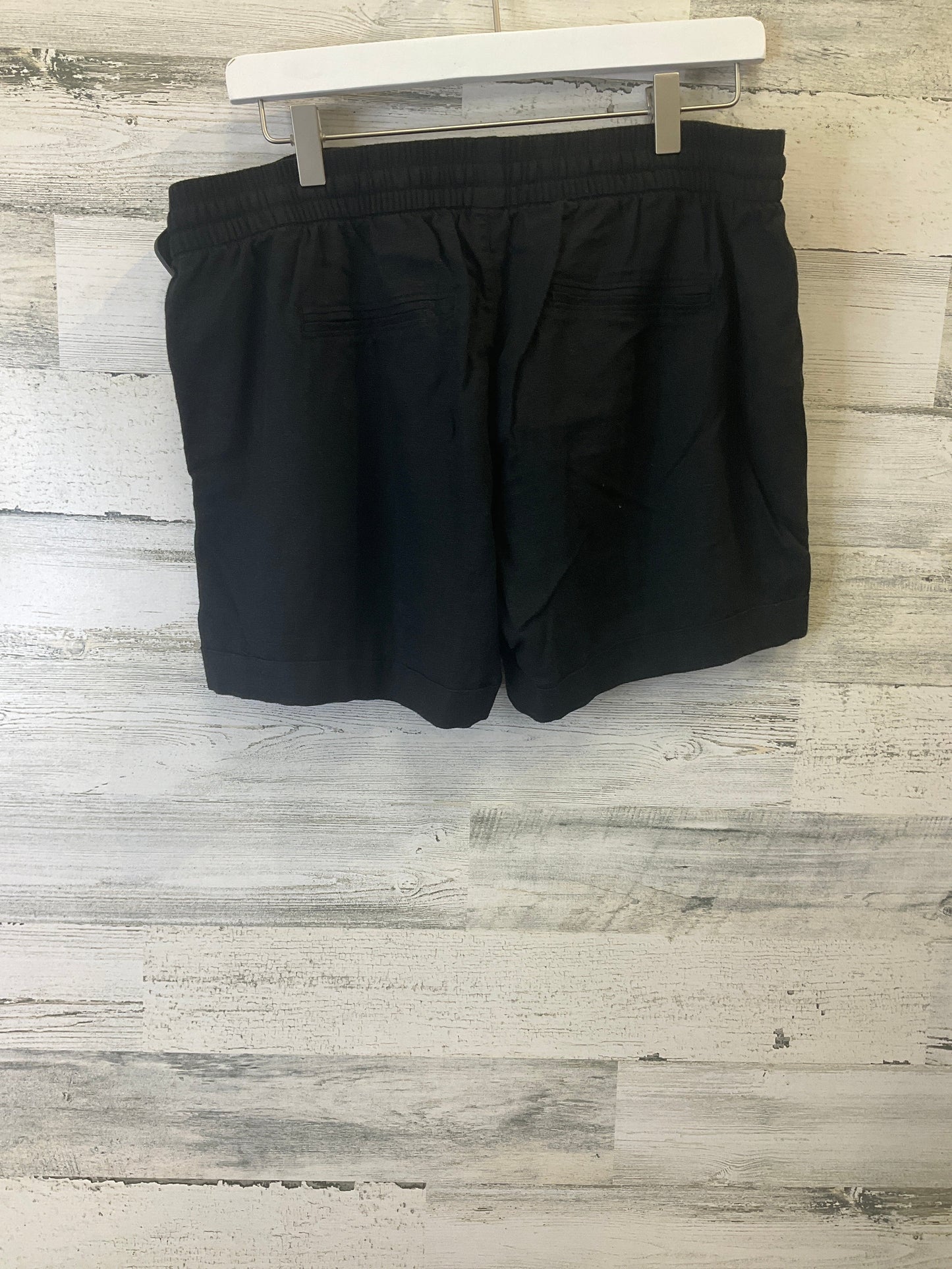 Black Shorts Old Navy, Size 12