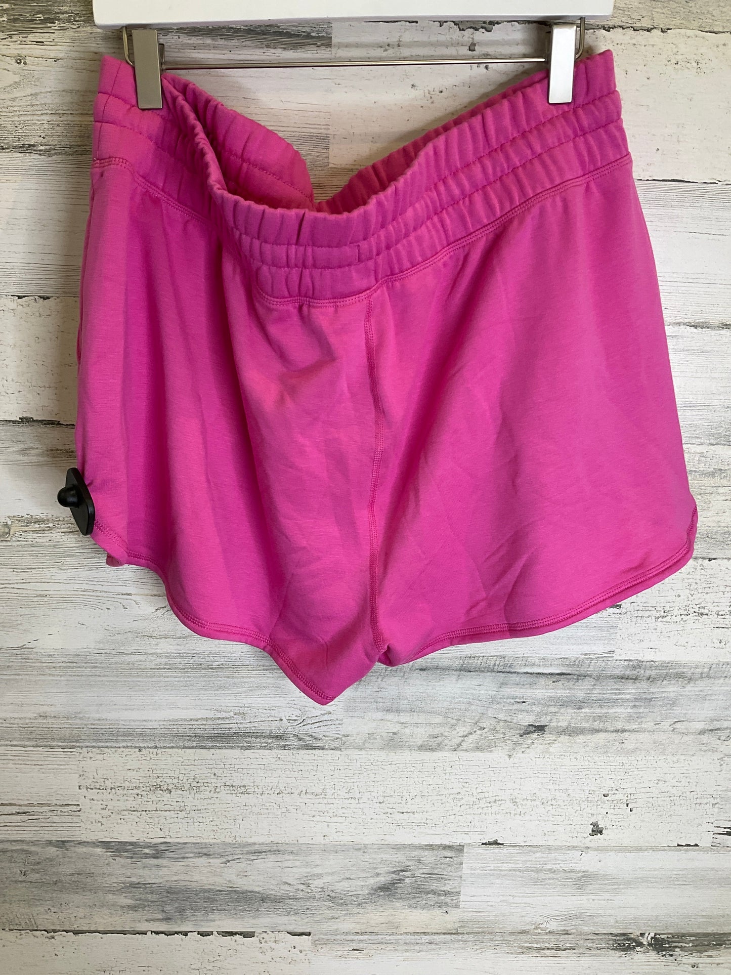 Pink Shorts Champion, Size 20