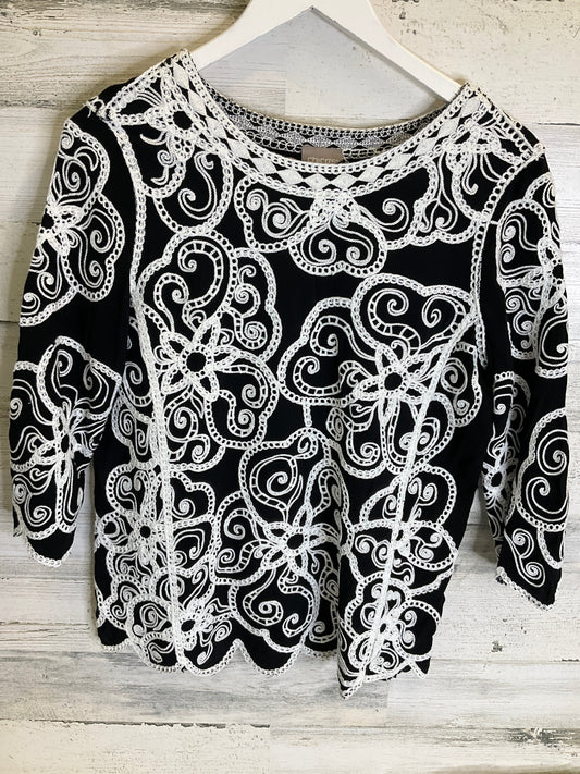 Black & White Top 3/4 Sleeve Chicos, Size Xs