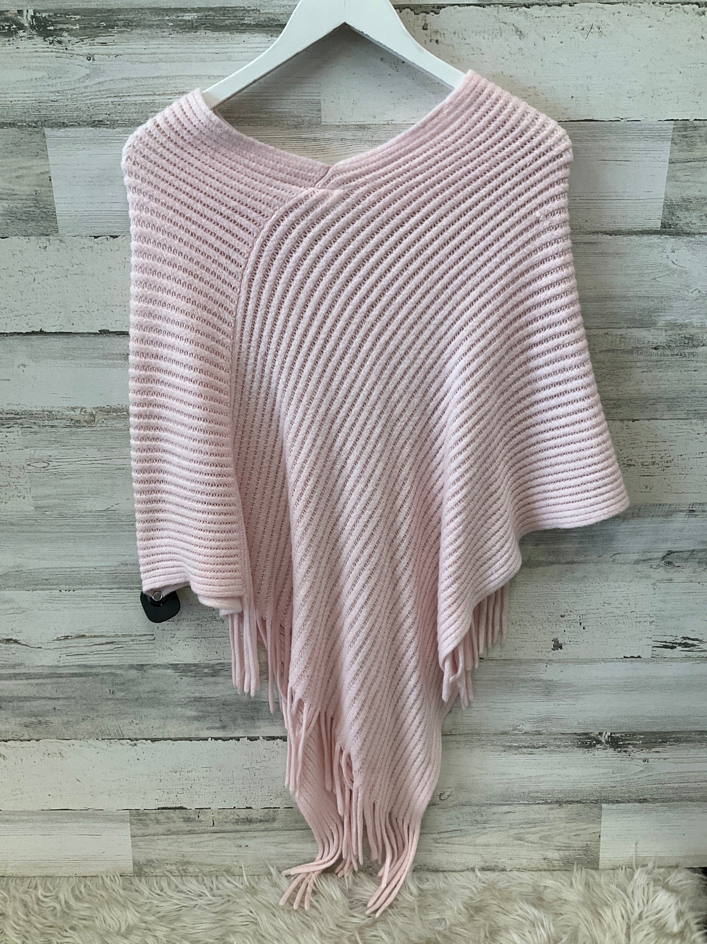 Poncho By Cme In Pink, Size: S