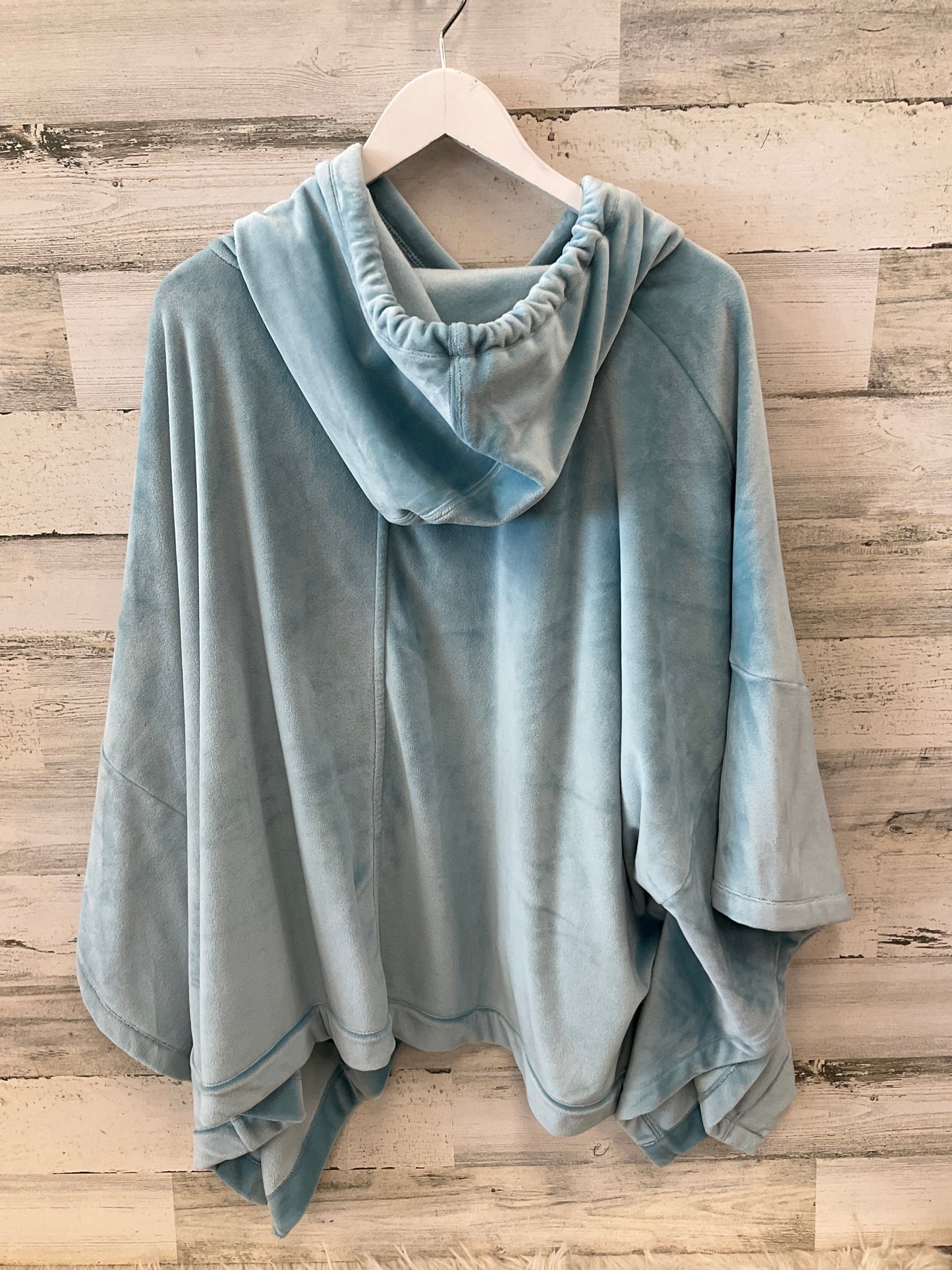 Poncho By Soft Surroundings In Blue, Size: Osfm