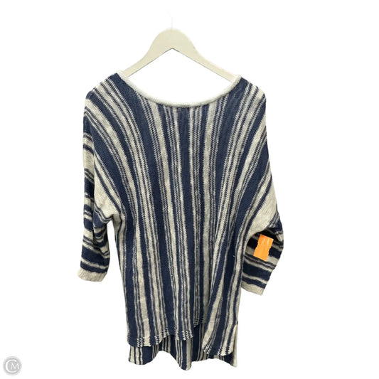 Top 3/4 Sleeve By Tribal In Blue & White, Size: L