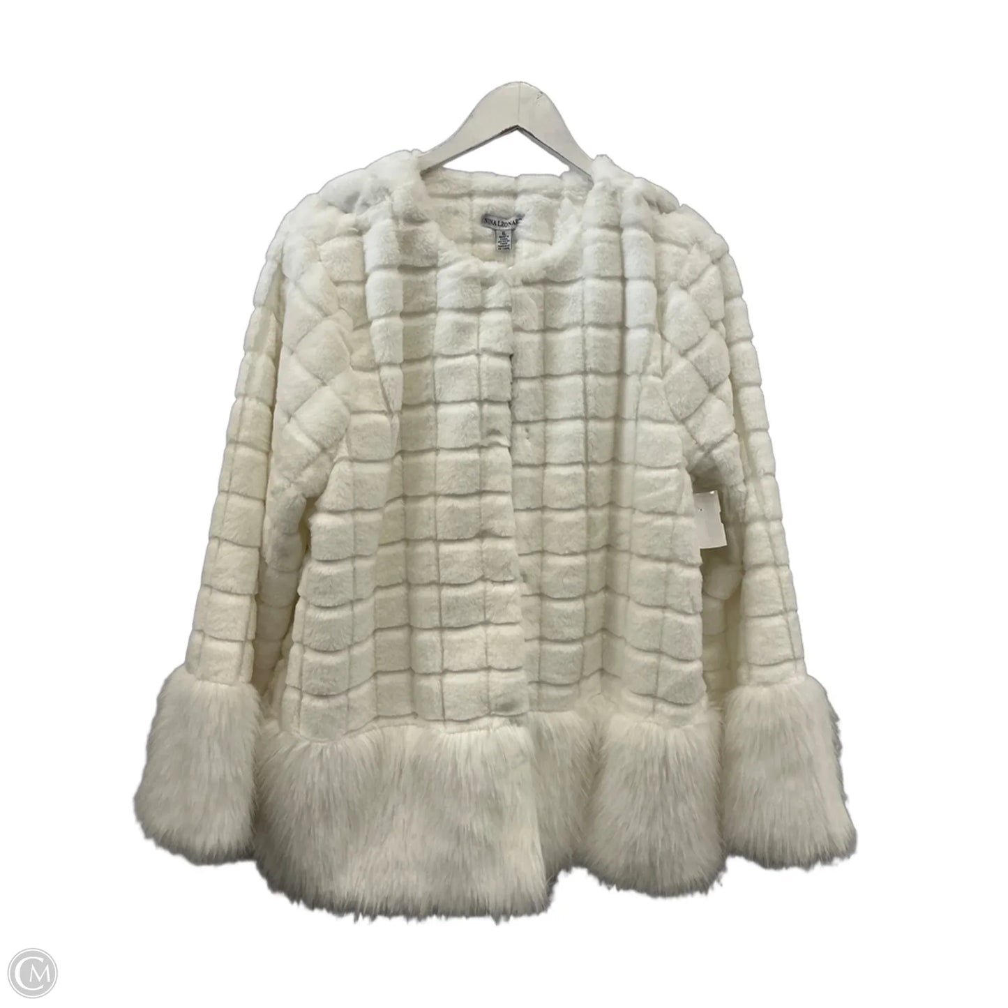 Jacket Faux Fur & Sherpa By Nina Leonard In White, Size: Xl