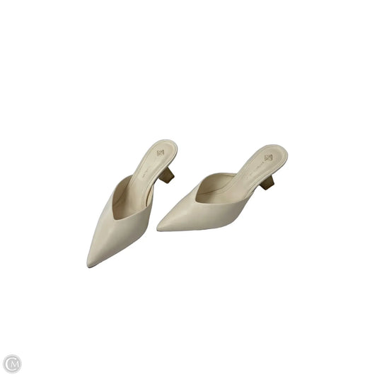 Shoes Heels Kitten By Antonio Melani In Beige, Size: 7.5