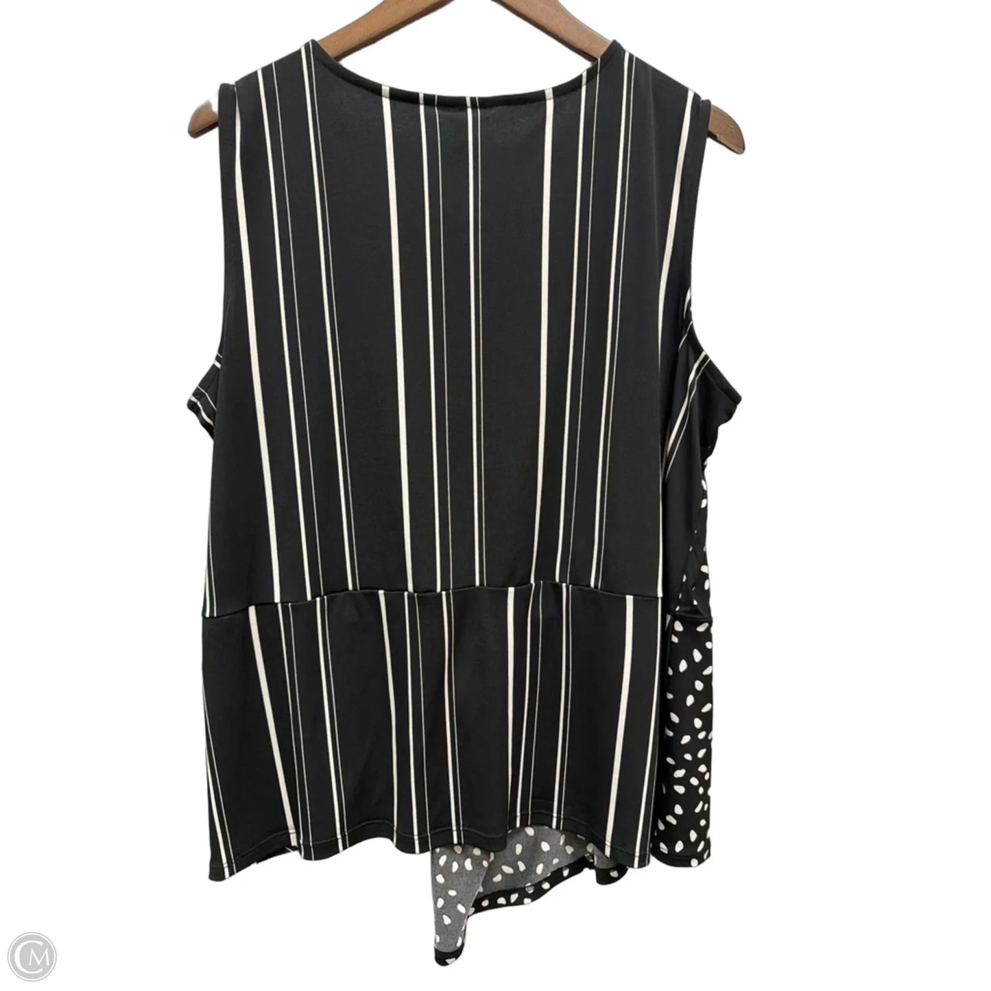 Top Sleeveless By Cato In Black & White, Size: Xl