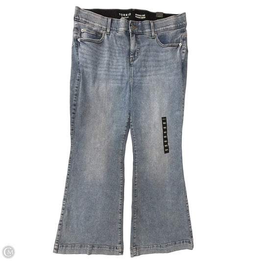 Jeans Flared By Torrid In Blue Denim, Size: 18