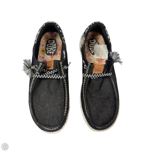 Shoes Flats By Hey Dude In Multi-colored, Size: 8
