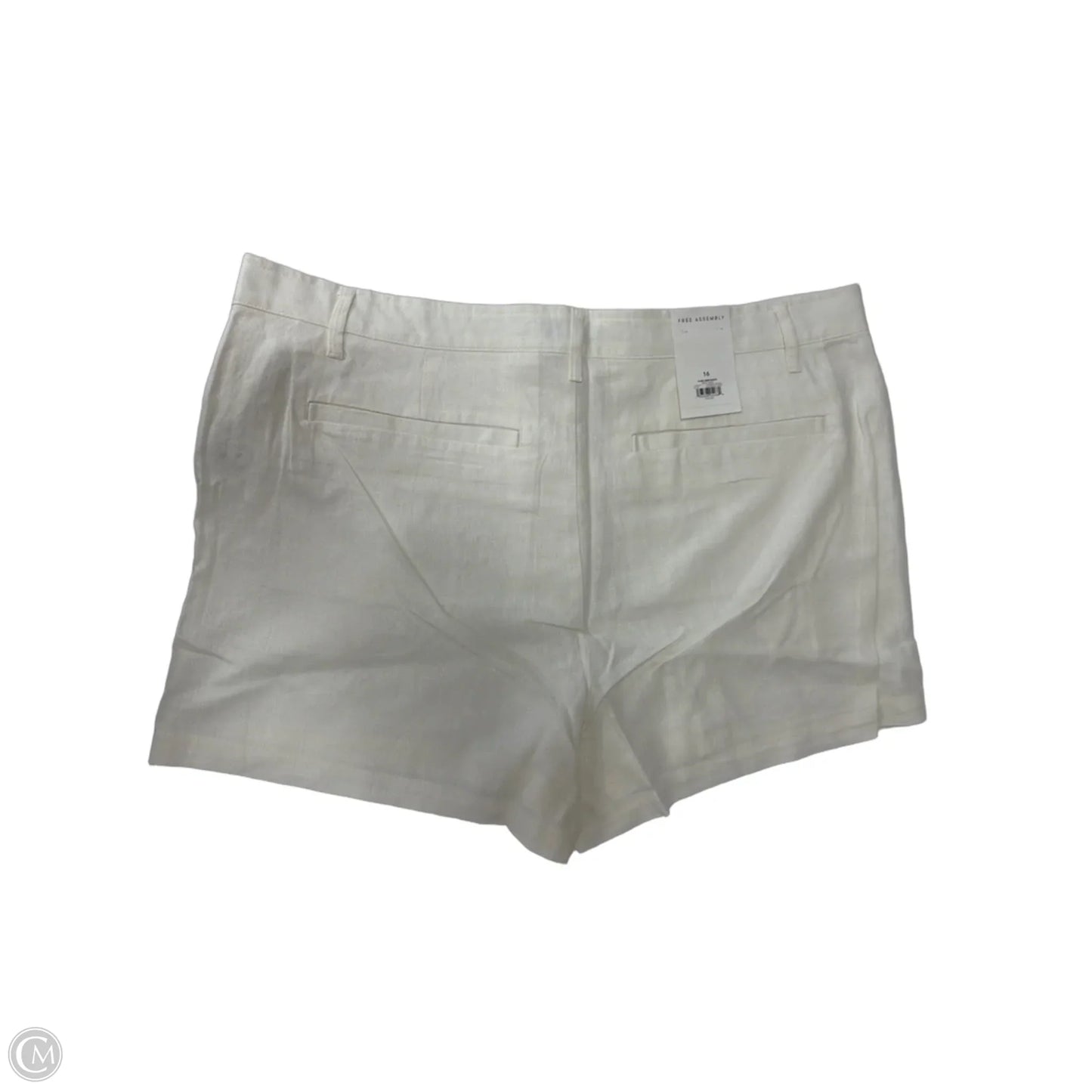 Shorts By Free Assembly In White, Size: 16