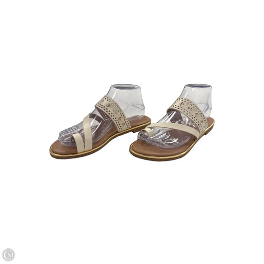 Sandals Flats By Kensie In White, Size: 7