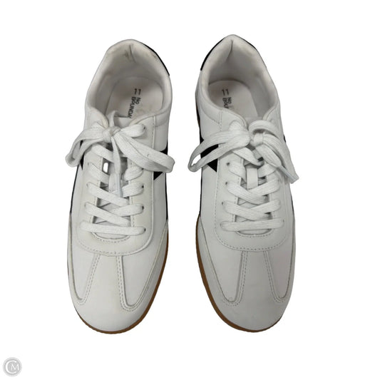 Shoes Sneakers By No Boundaries In Black & White, Size: 11