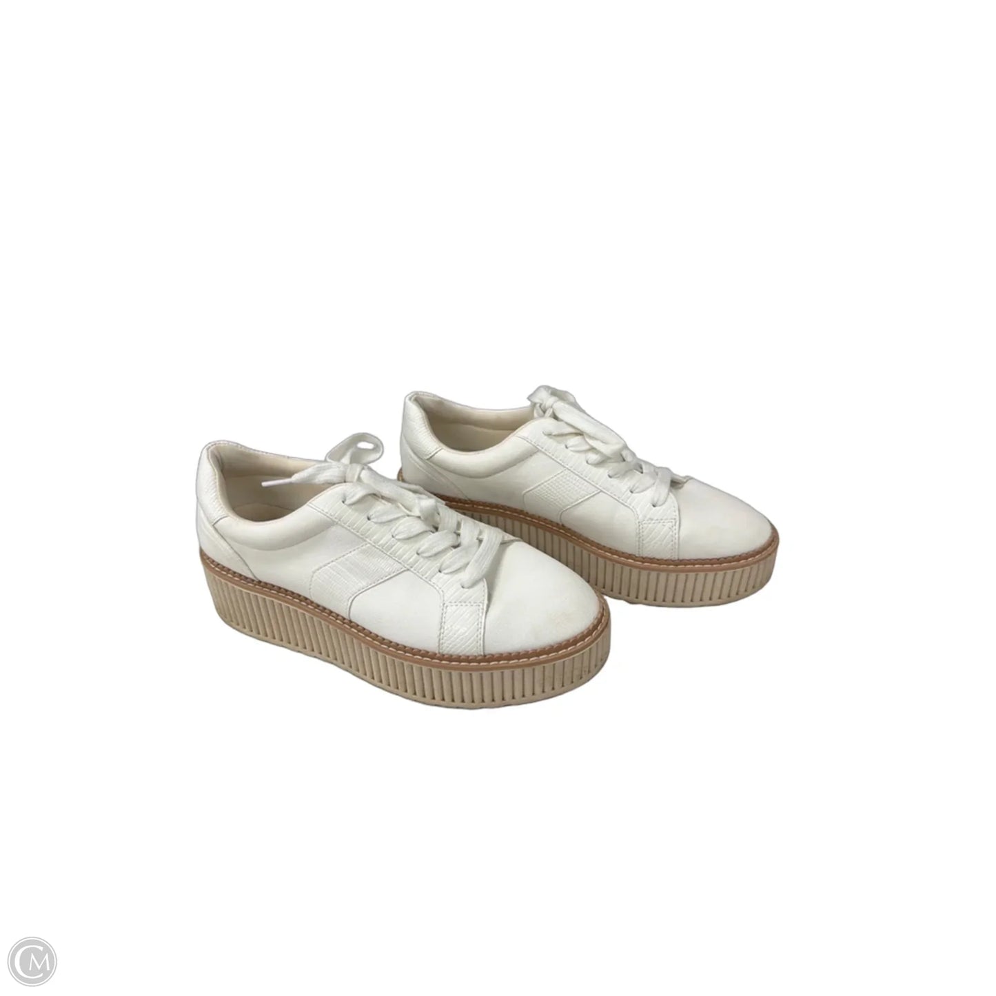 Shoes Sneakers By Dv In White, Size: 10