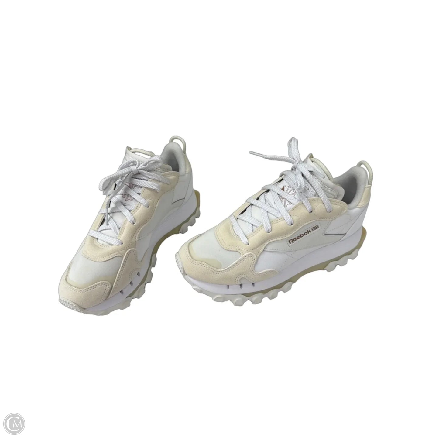 Shoes Sneakers By Reebok In White, Size: 8