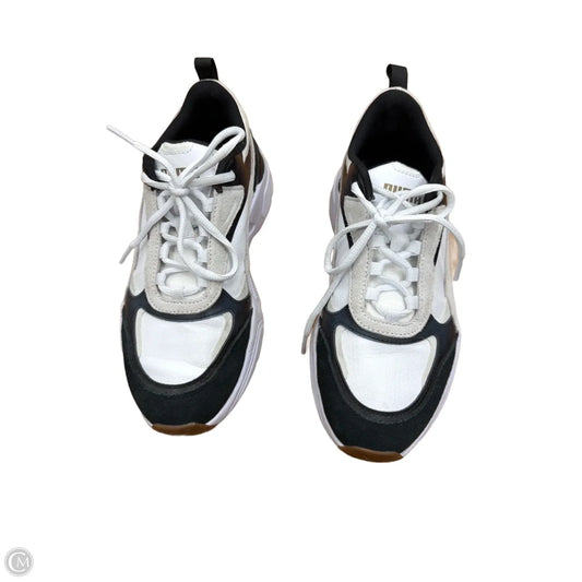 Shoes Sneakers By Puma In Black & White, Size: 7