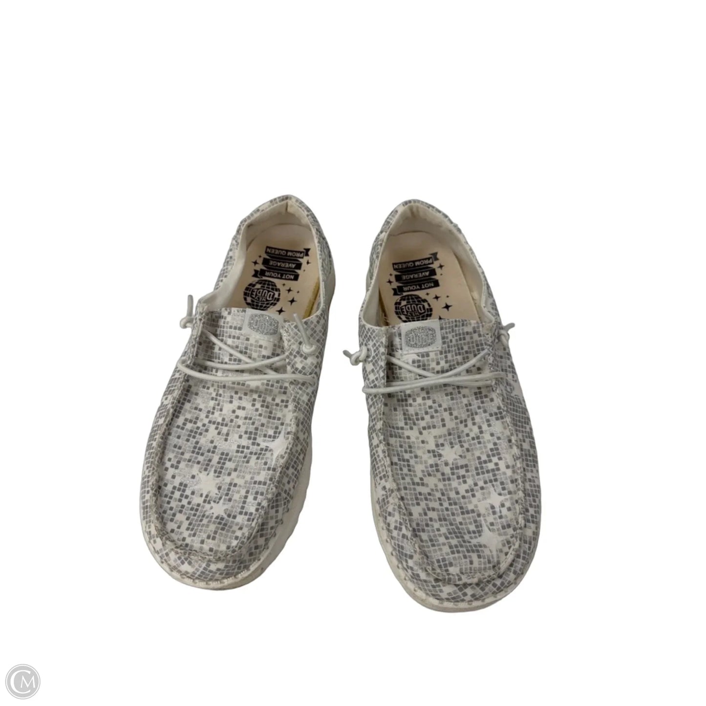 Shoes Flats By Hey Dude In Grey, Size: 6